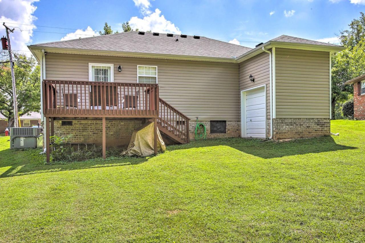 Villa Charming Springfield Escape With Furnished Deck Exterior foto